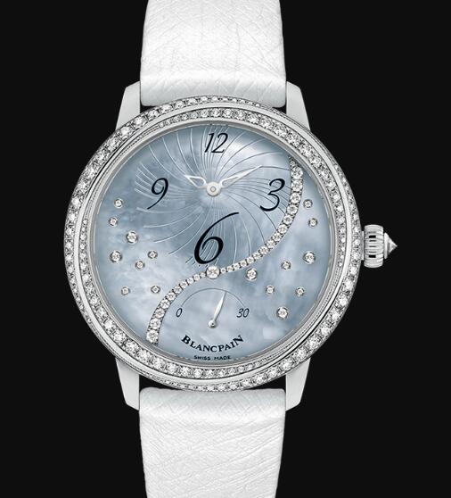 Blancpain Watches for Women Cheap Price Heure Décentrée Replica Watch 3650A 3554L 58B